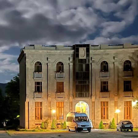 Hotel Arpa Yeghegnadzor Exteriér fotografie