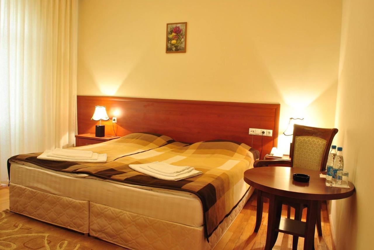 Hotel Arpa Yeghegnadzor Exteriér fotografie