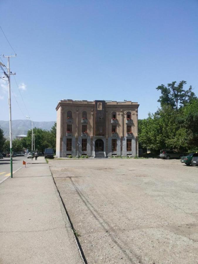 Hotel Arpa Yeghegnadzor Exteriér fotografie