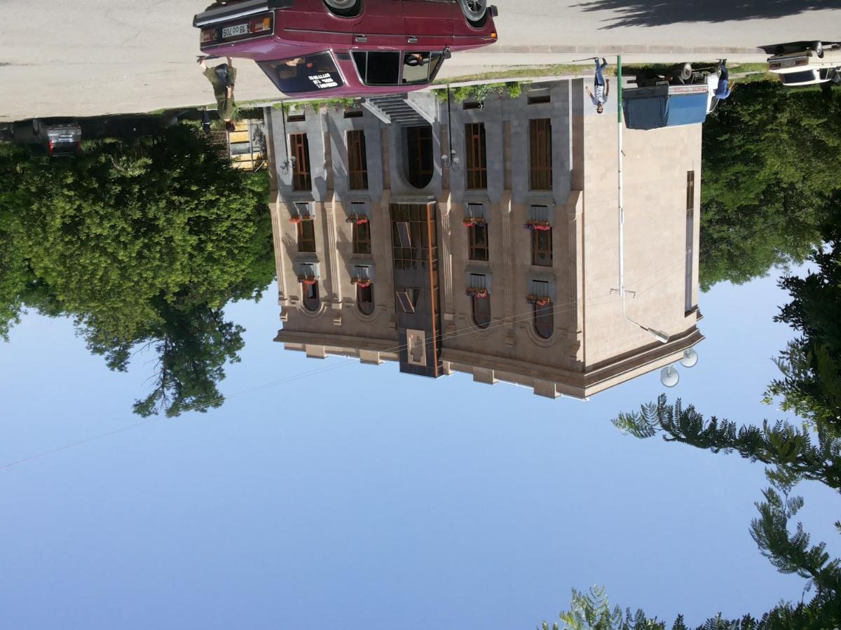 Hotel Arpa Yeghegnadzor Exteriér fotografie