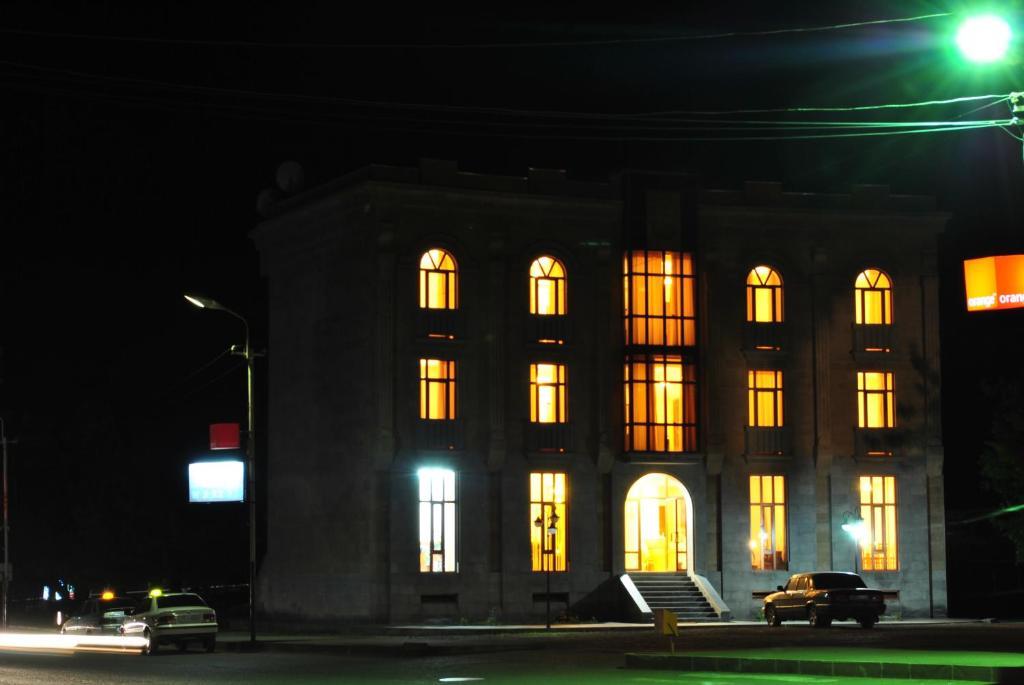 Hotel Arpa Yeghegnadzor Exteriér fotografie